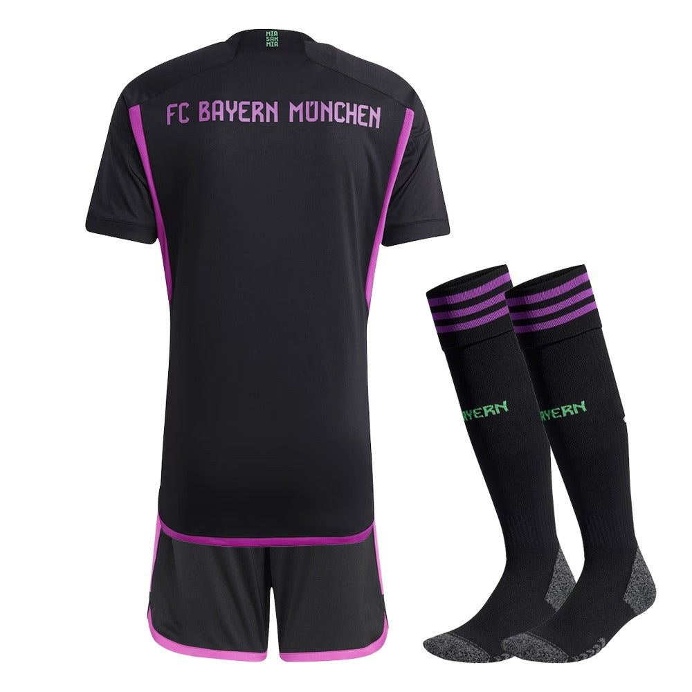 KIT ENFANT Bayern extérieur 2023-2024